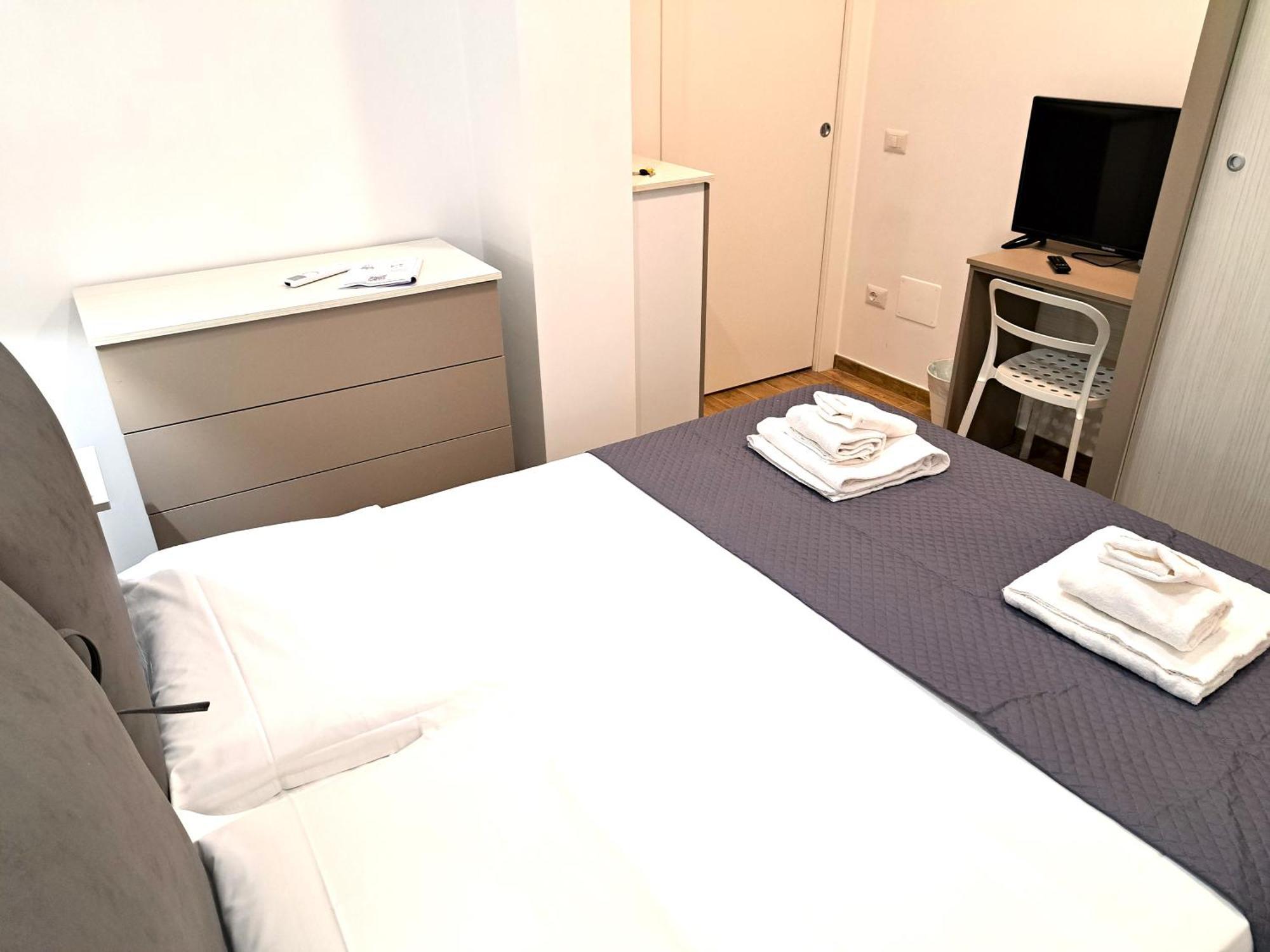 San Giovanni Metro Flat Apartment Rom