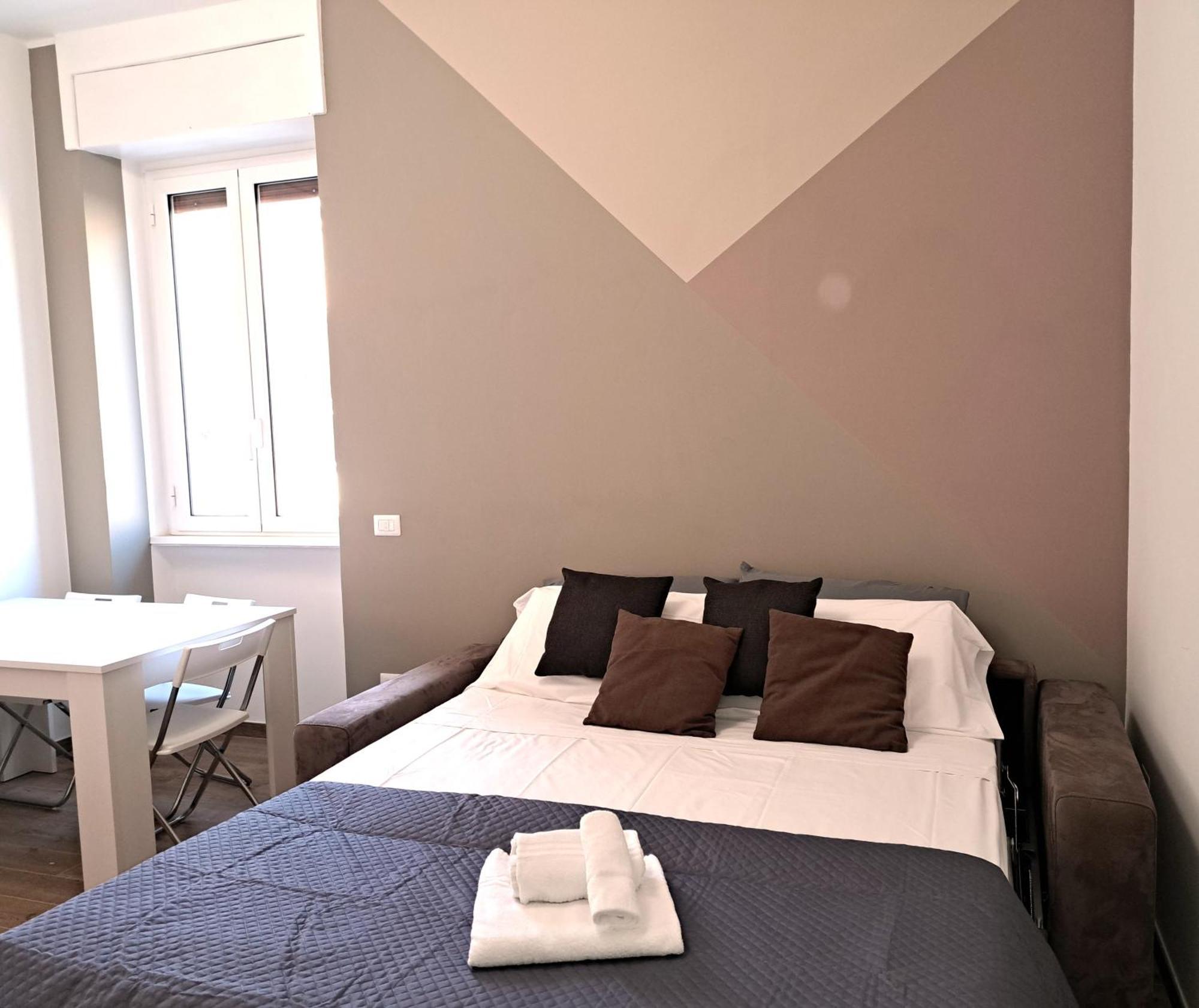 Apartment San Giovanni Metro Flat